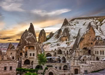 Kapadokya Turları Var mı? – Günlük ve Konaklamalı Kapadokya Turları